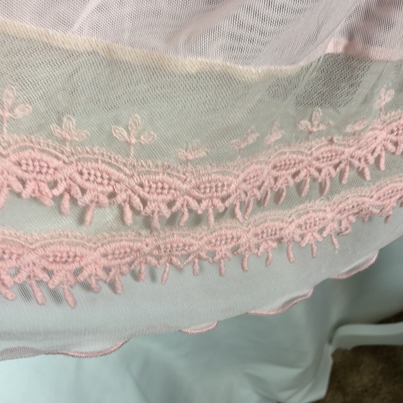 Love fire sheer sleeveless pastel pink blouse Size L - Picture 6 of 9